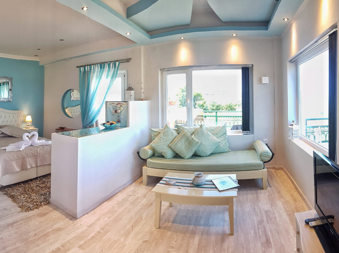Margaritas Suites