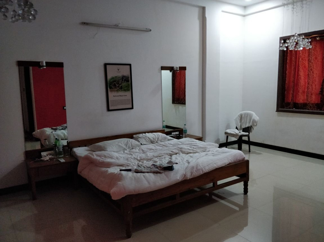 V Resorts Lonavala主图