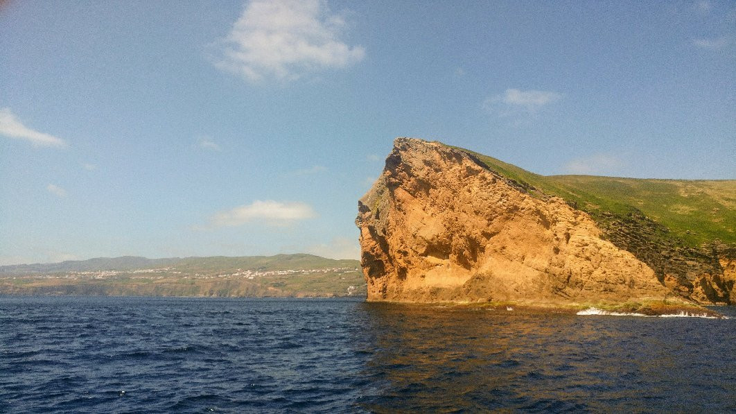 Cabras Islets-Feteira必去景点