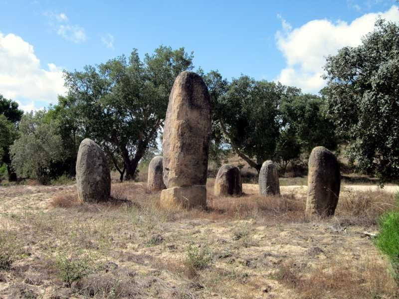 Cromeleque do Monte das Fontaínhas Velhas-Mora必去景点