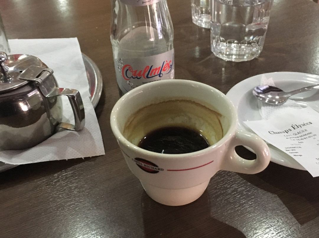 Café Champs Élysées