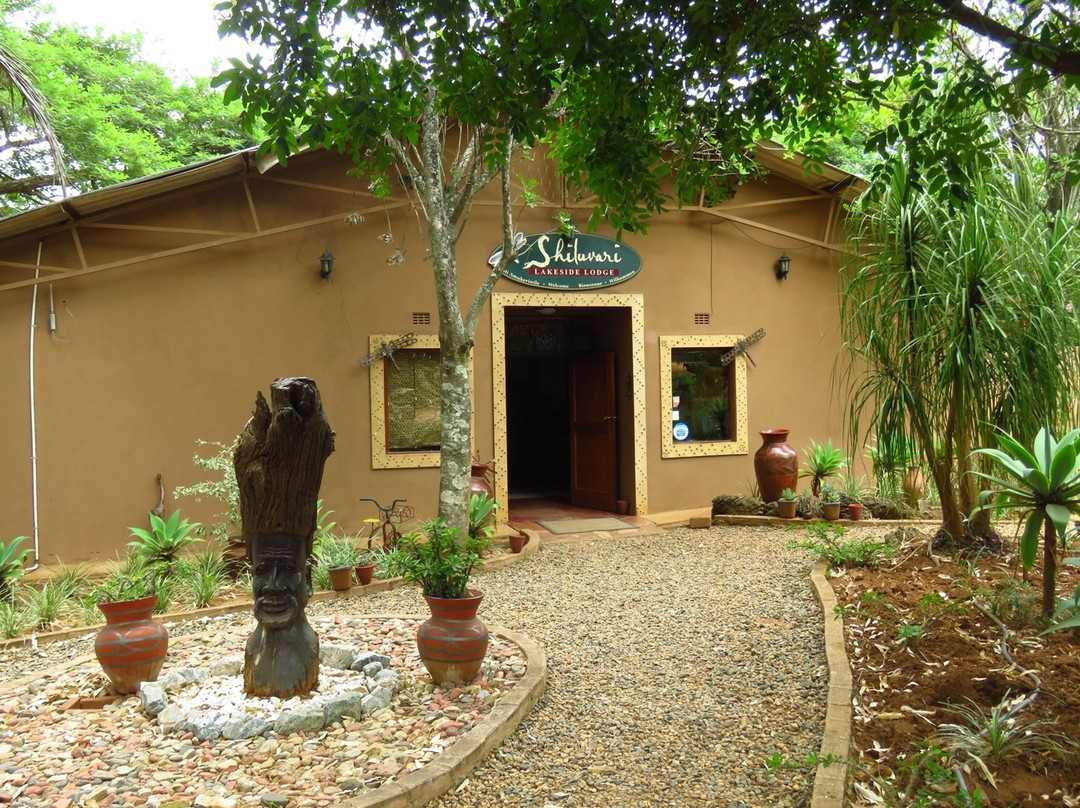 Shiluvari Lakeside Lodge主图