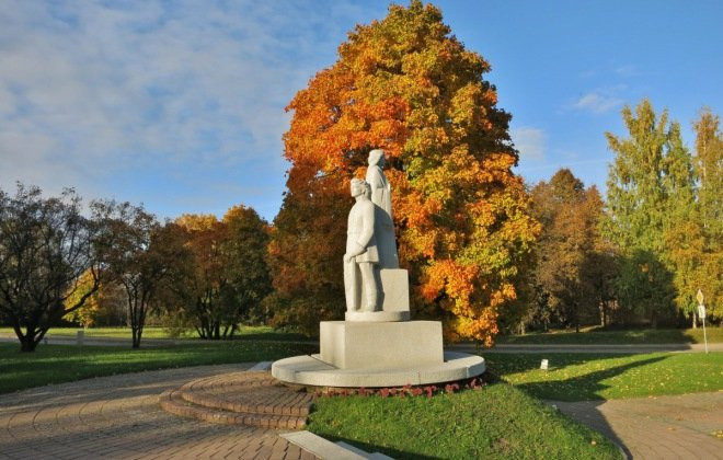 Dobele Liberation Monument