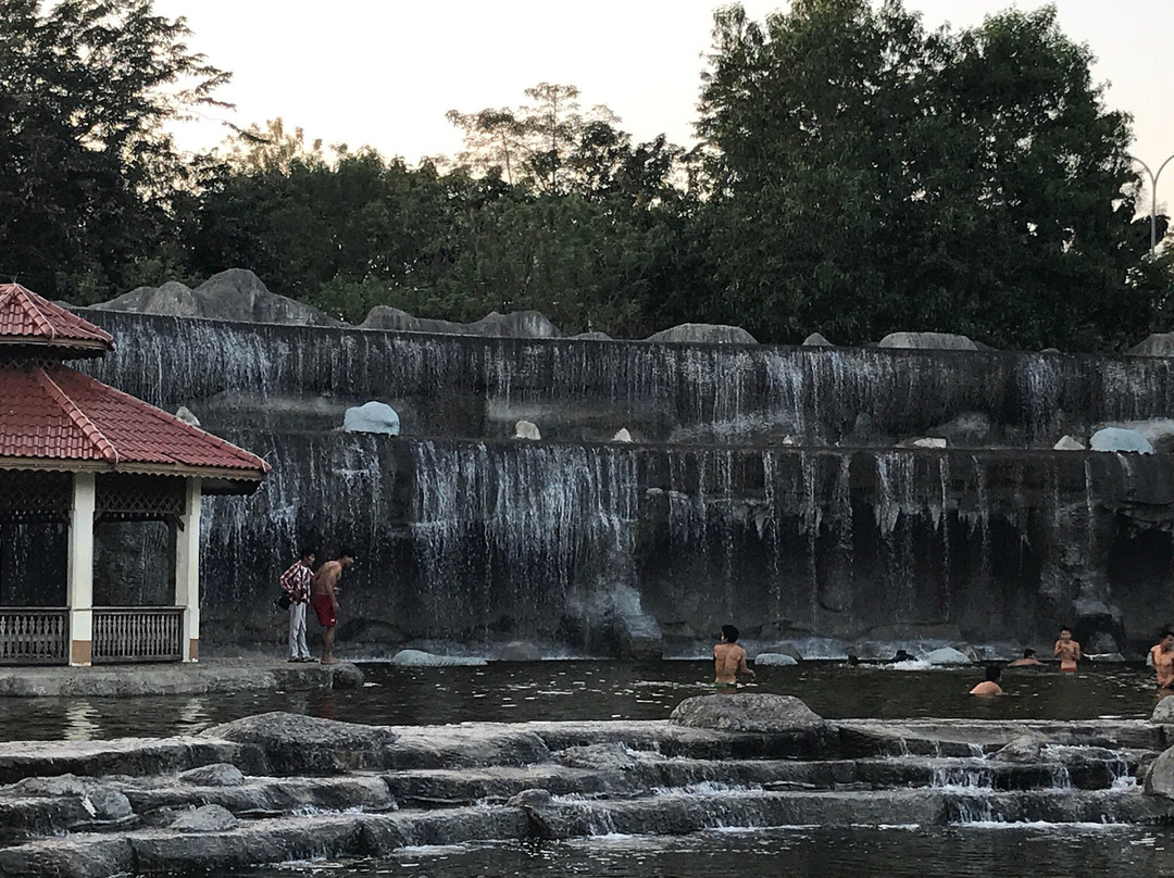 Naypyidaw Water Fountain Garden-内比都必去景点