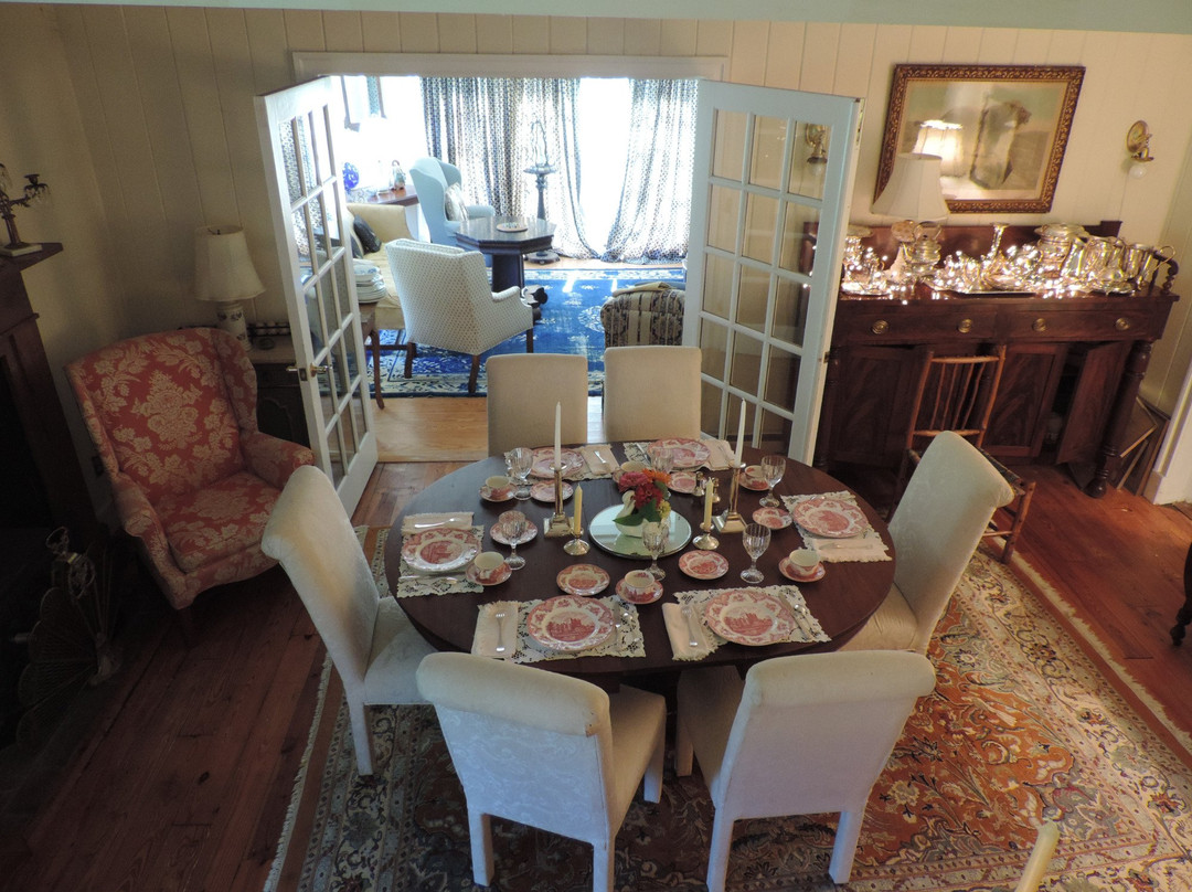 Creek Crossing Farm主图