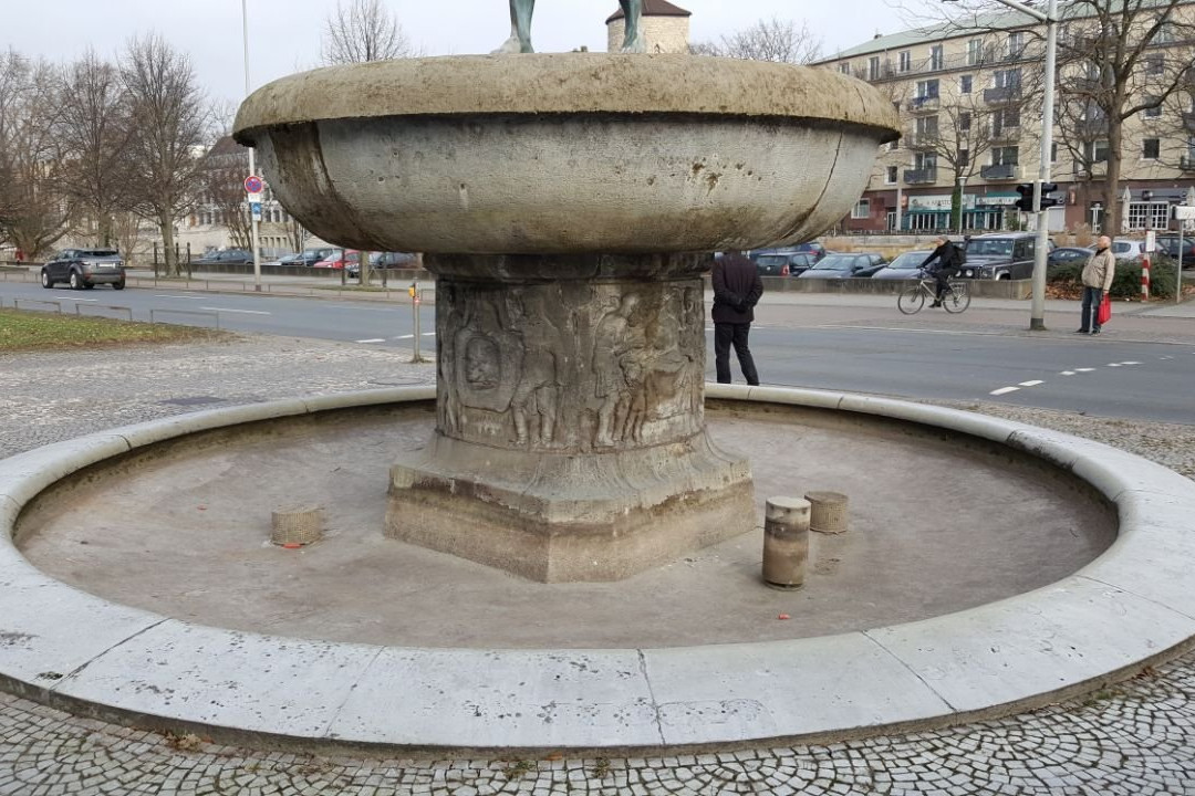 Duve-Brunnen-汉诺威必去景点