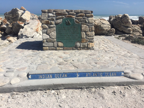 Umzantsi Afrika Tours-伊丽莎白港必去景点