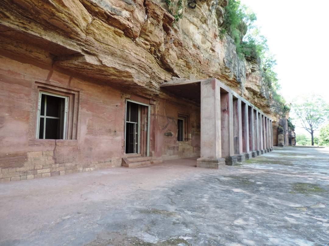 Bagh Caves-Dhar必去景点