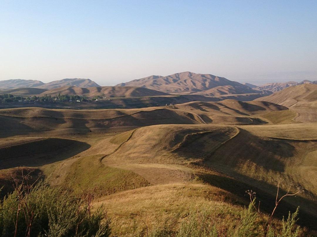 Issyk-Ata Gorge-比斯凯克必去景点