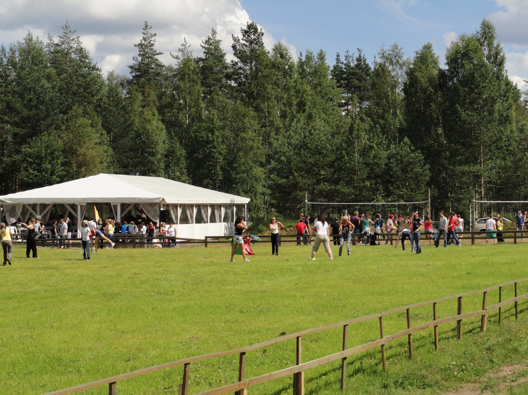 Trava Country Club