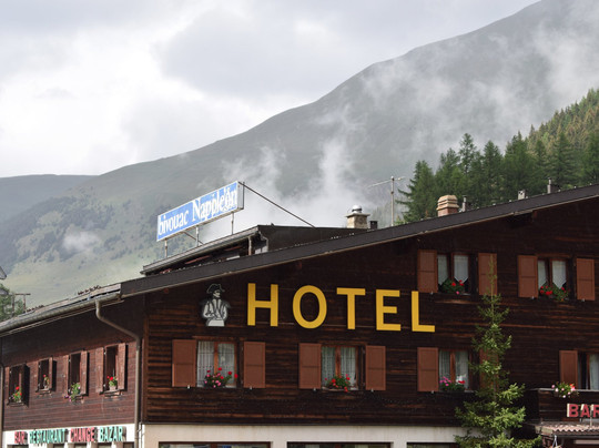 Hôtel Restaurant Bivouac Napoléon主图