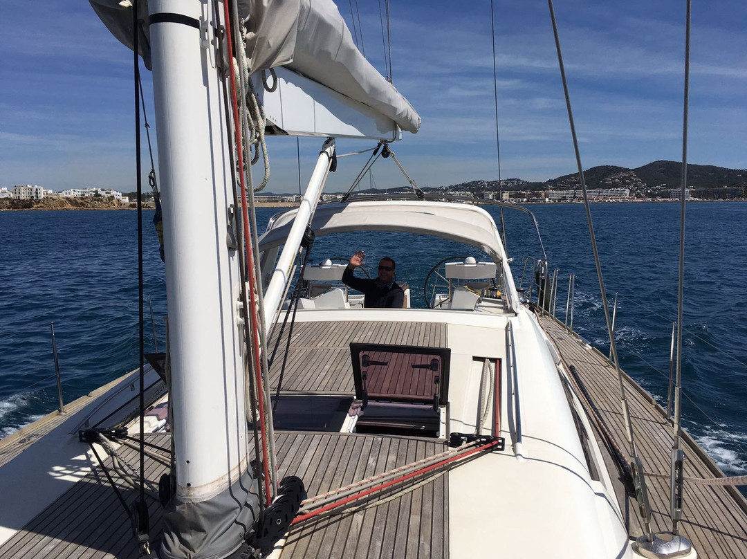 Deluxe Yachts Ibiza景点图片