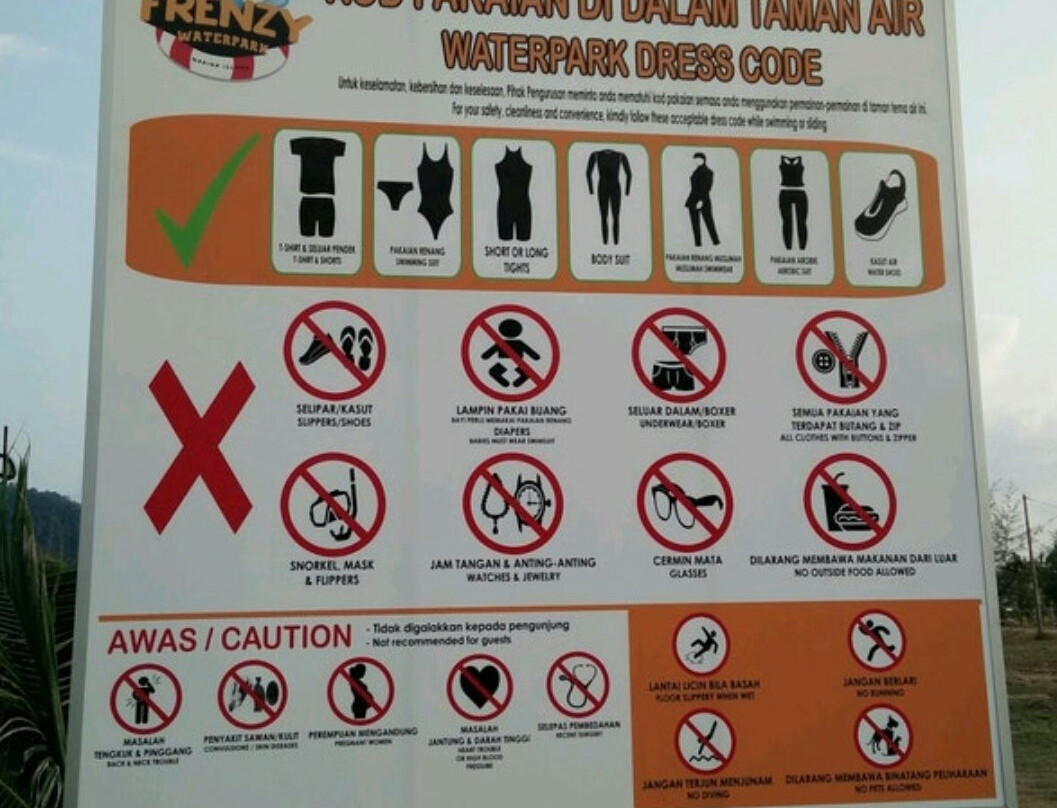 Frenzy Water Park-红土坎必去景点