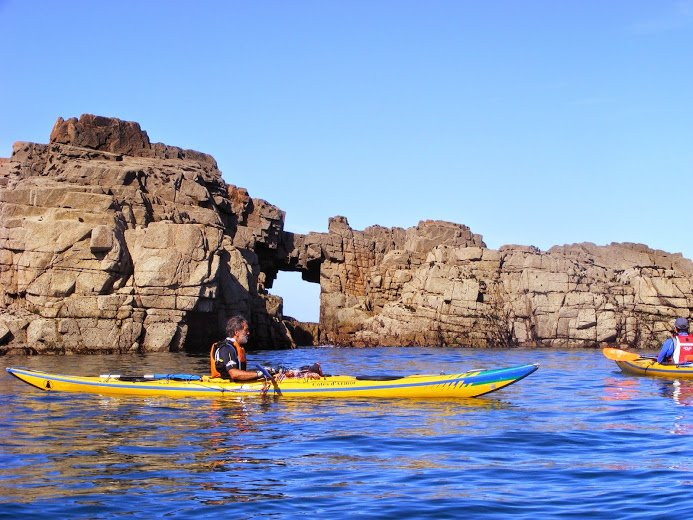La Roche-Derrien Canoë Kayak-Plougrescant必去景点