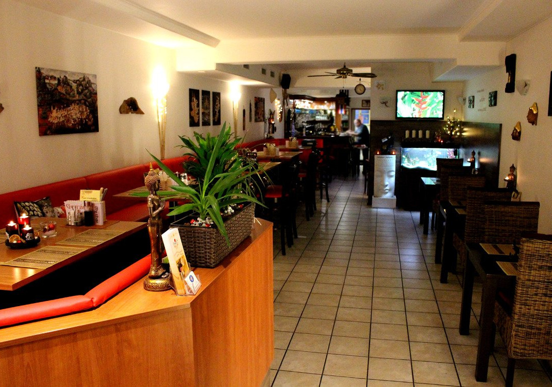 Neuoetting餐馆和美食-Mythai Lounge