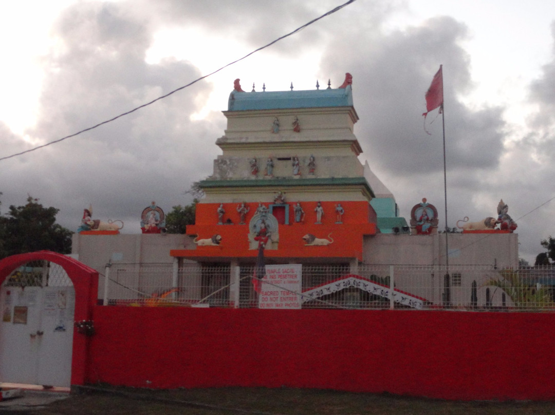 Temple Hindou de Changy-Basse-Terre必去景点