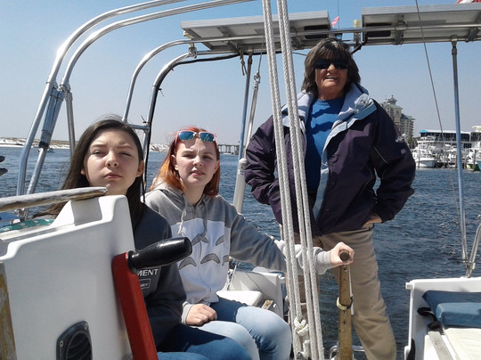 Just Sailing-德斯廷必去景点