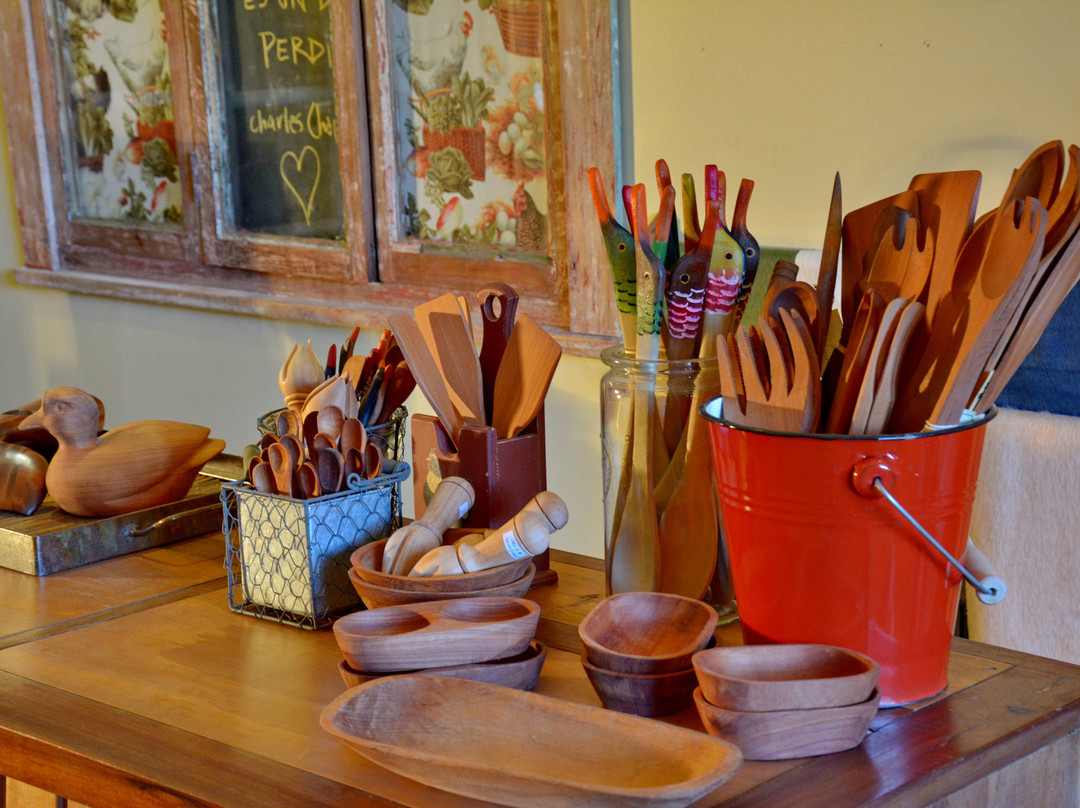 Vicki Johnson's-巴拉斯港必去景点