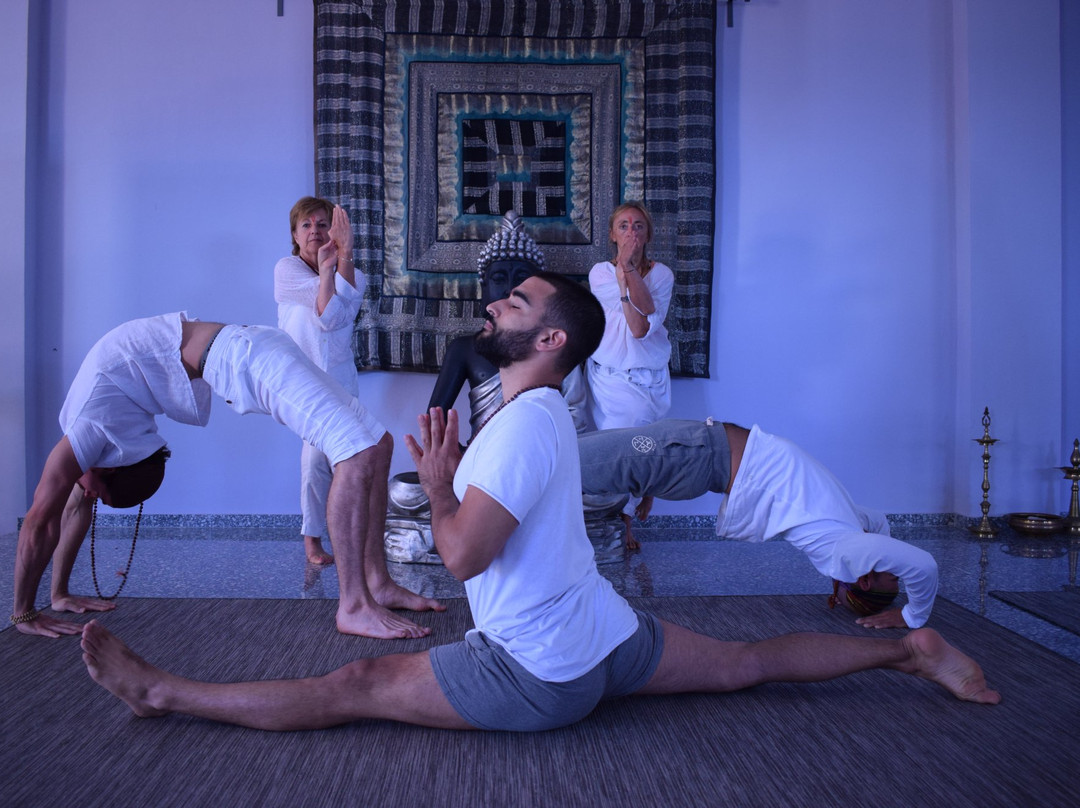 Gayatri Yoga-Tejina必去景点