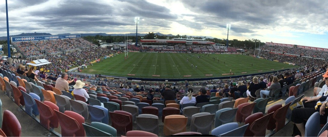 1300SMILES Stadium-汤斯维尔必去景点