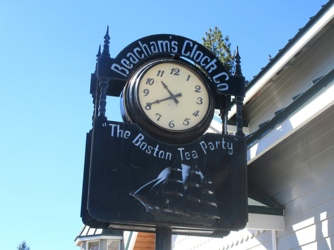 Beacham's Clock Co.-Sisters必去景点