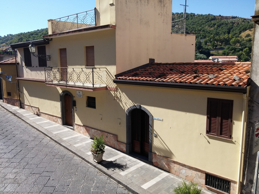 Etna House