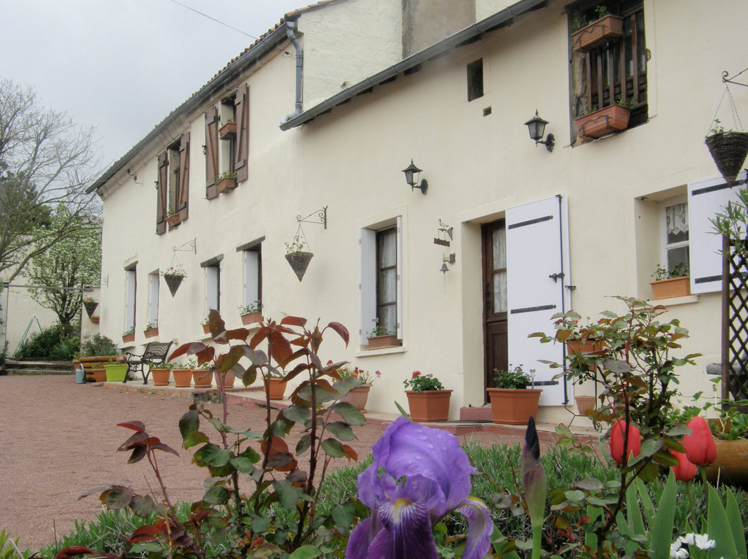 Les Fleurs Holiday Gites