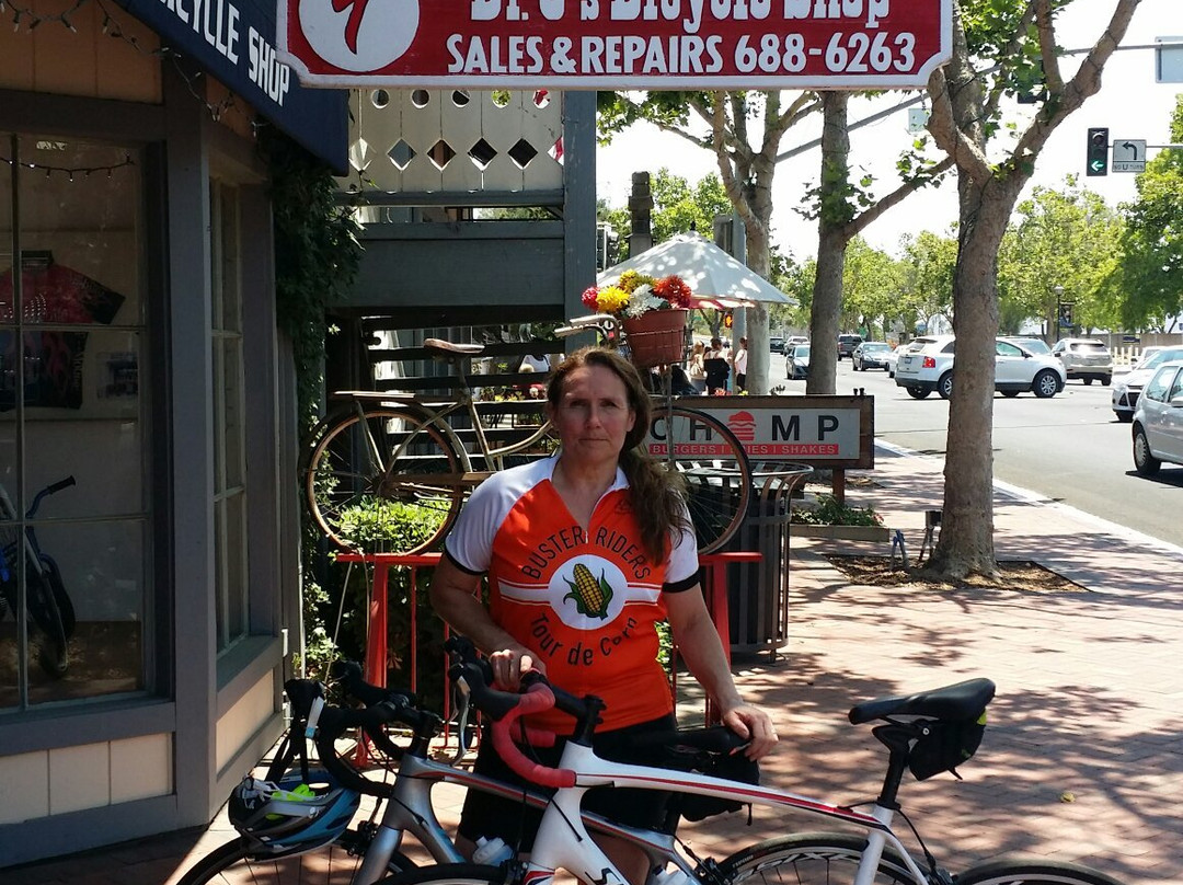 Dr. J's Bicycle Shop-索尔万必去景点