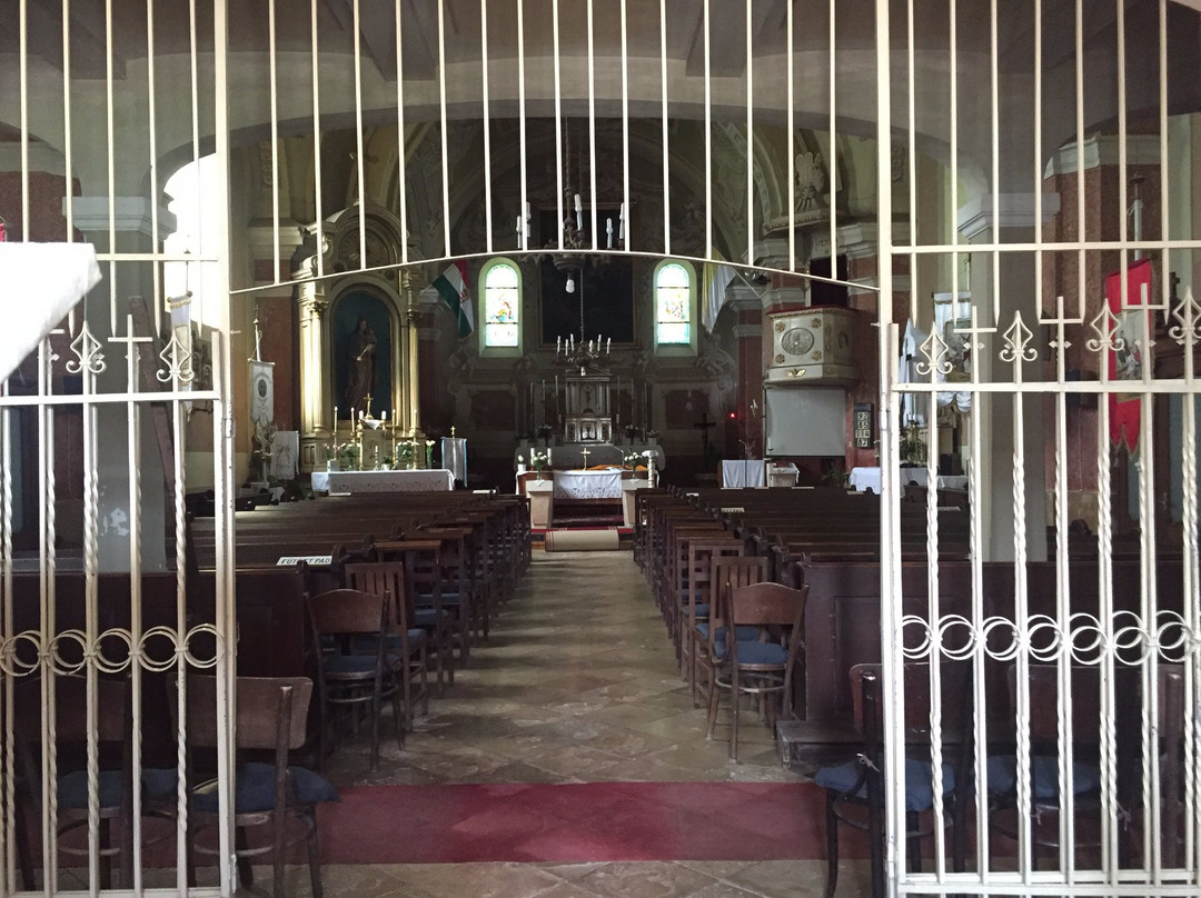 Saint Clara Parish Church景点图片
