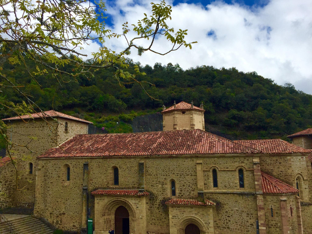 Monasterio de Santo Toribio de Liebana景点图片