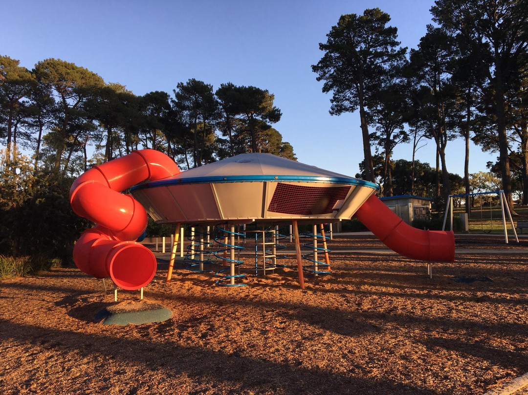 The Grange Reserve - UFO Park-克莱顿必去景点