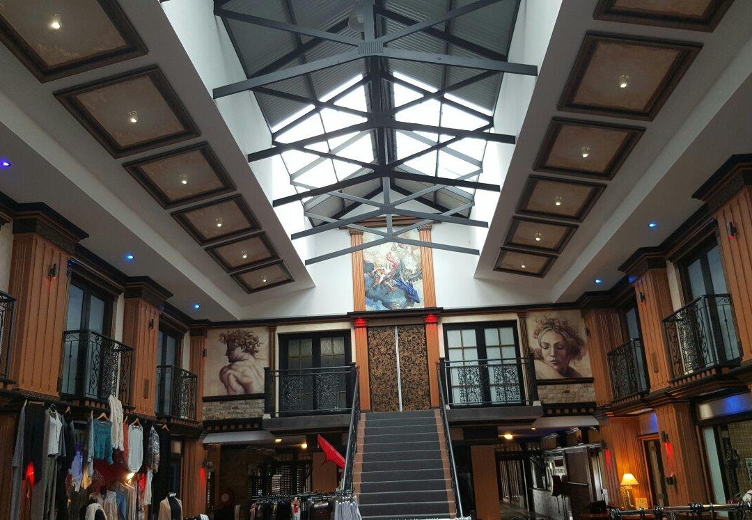 Galleria Ettalong Beach景点图片