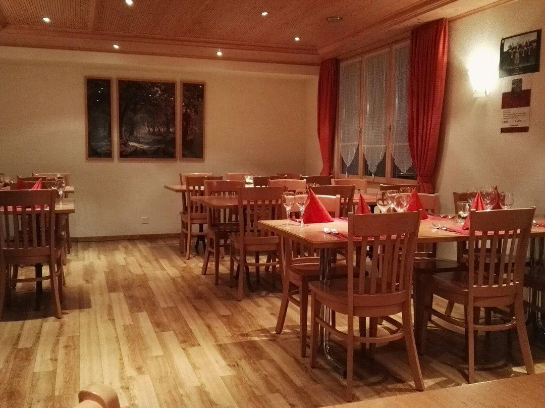 Neuenkirch餐馆和美食-Moosschur