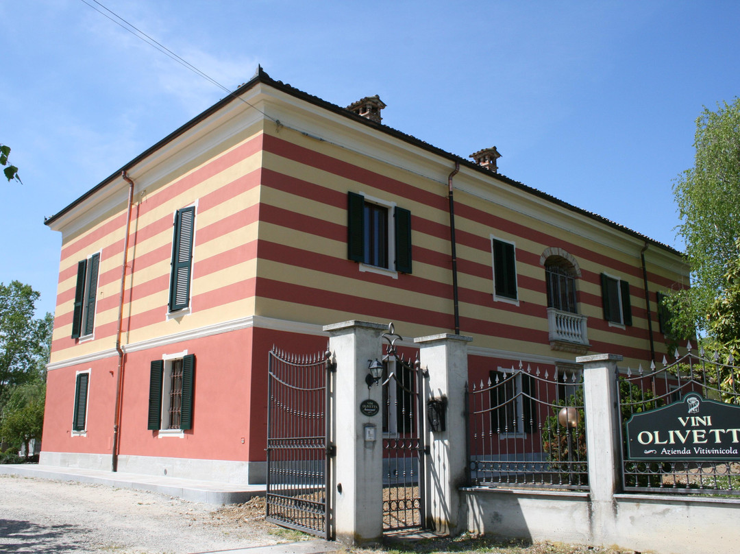 Cascina Olivetta - sleep in winery