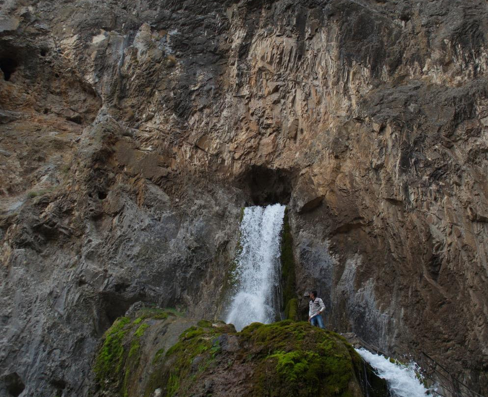 Abshir Ata Falls-Osh必去景点