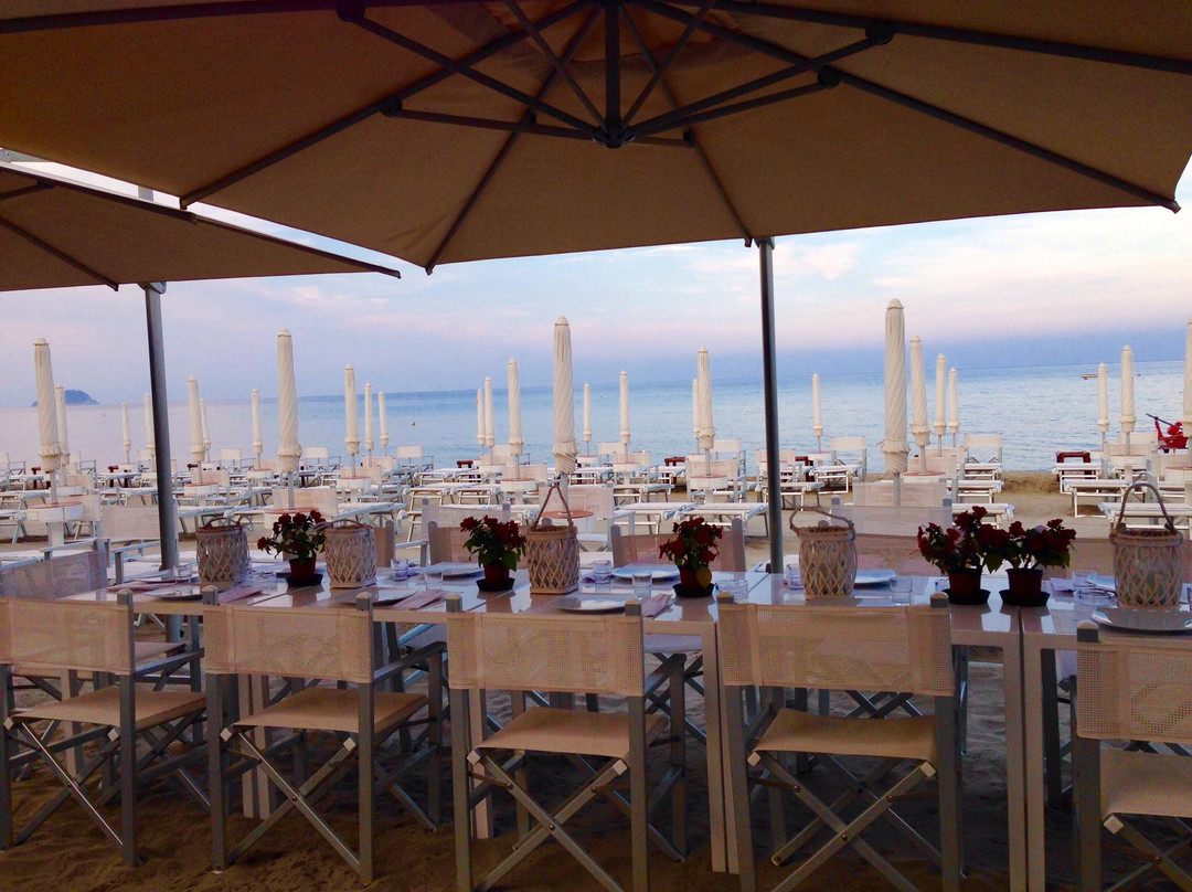 Babyla Beach & Bar-Laigueglia必去景点