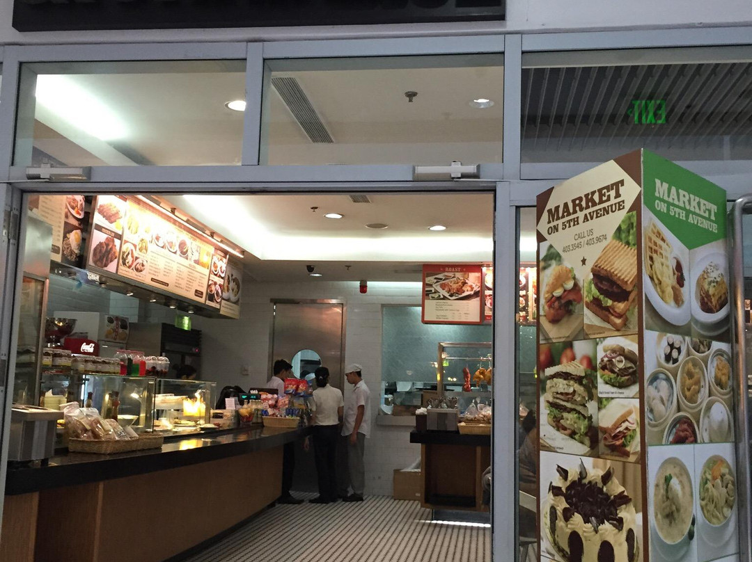 Market on 5th Avenue