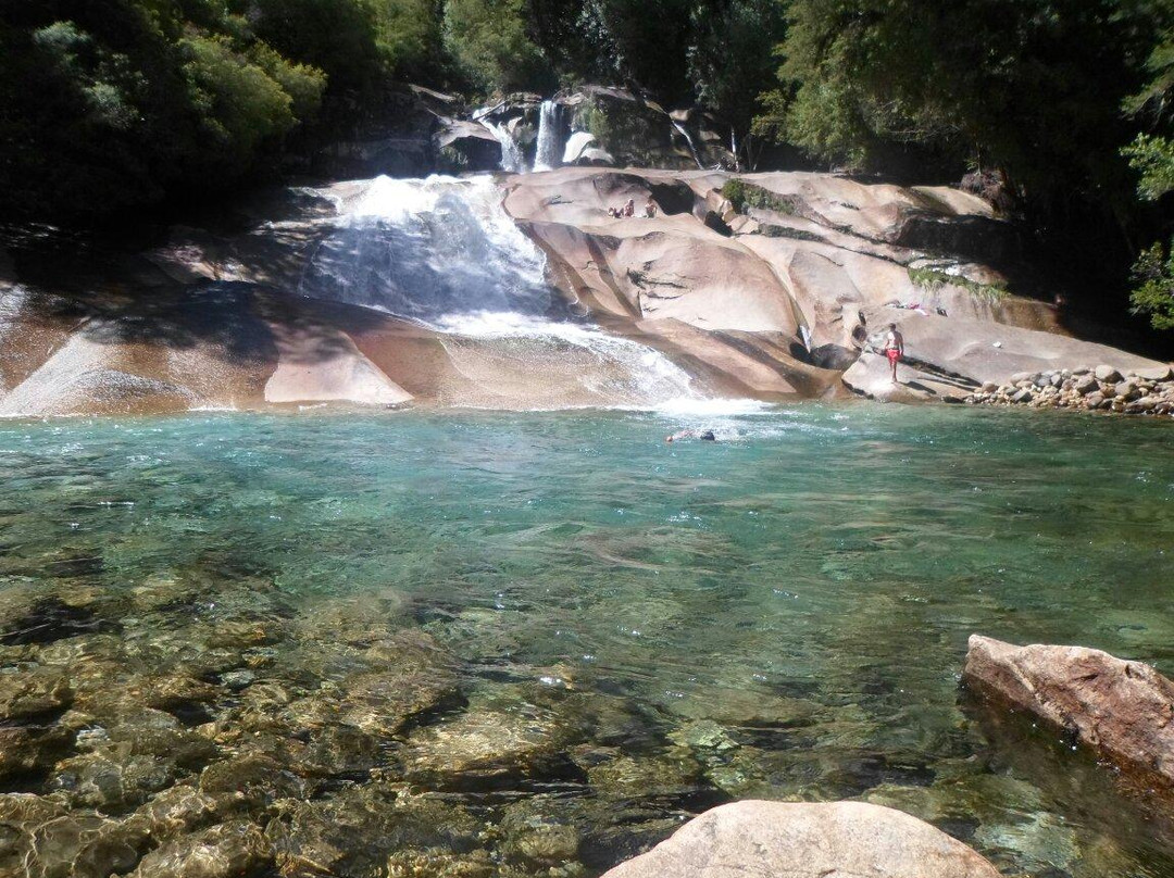 Toboganes de la Junta-Cochamo必去景点