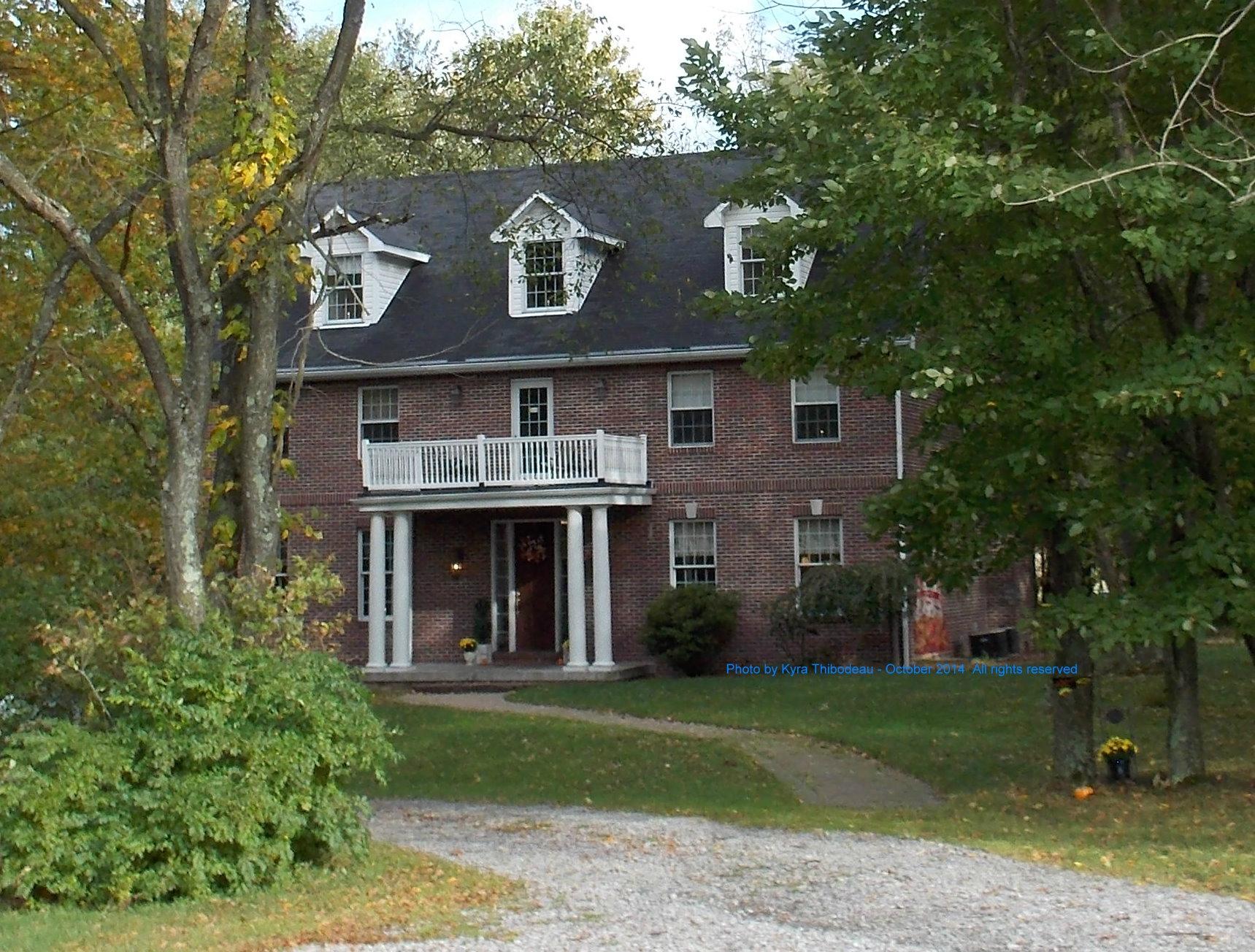 The Inn at Mt. Chestnut-客卧