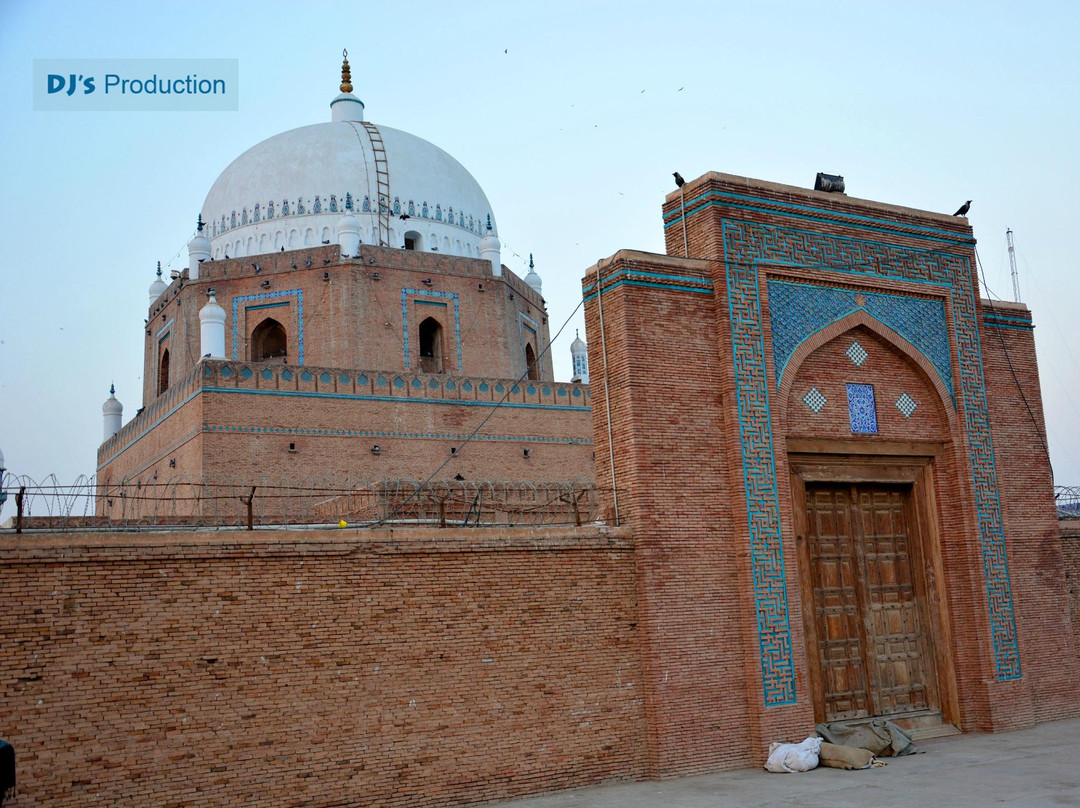 Tomb of Bahaudin Zakaria-Multan必去景点