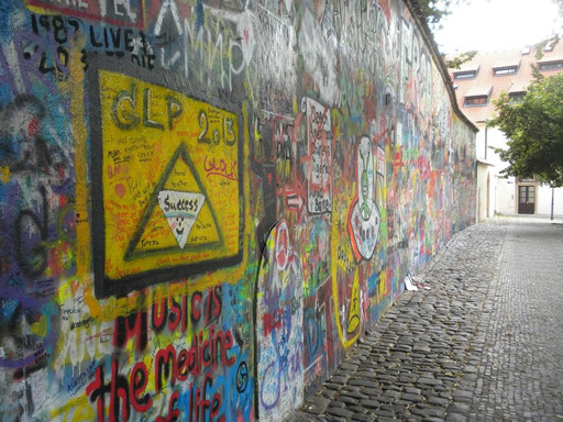 列侬墙-布拉格必去景点