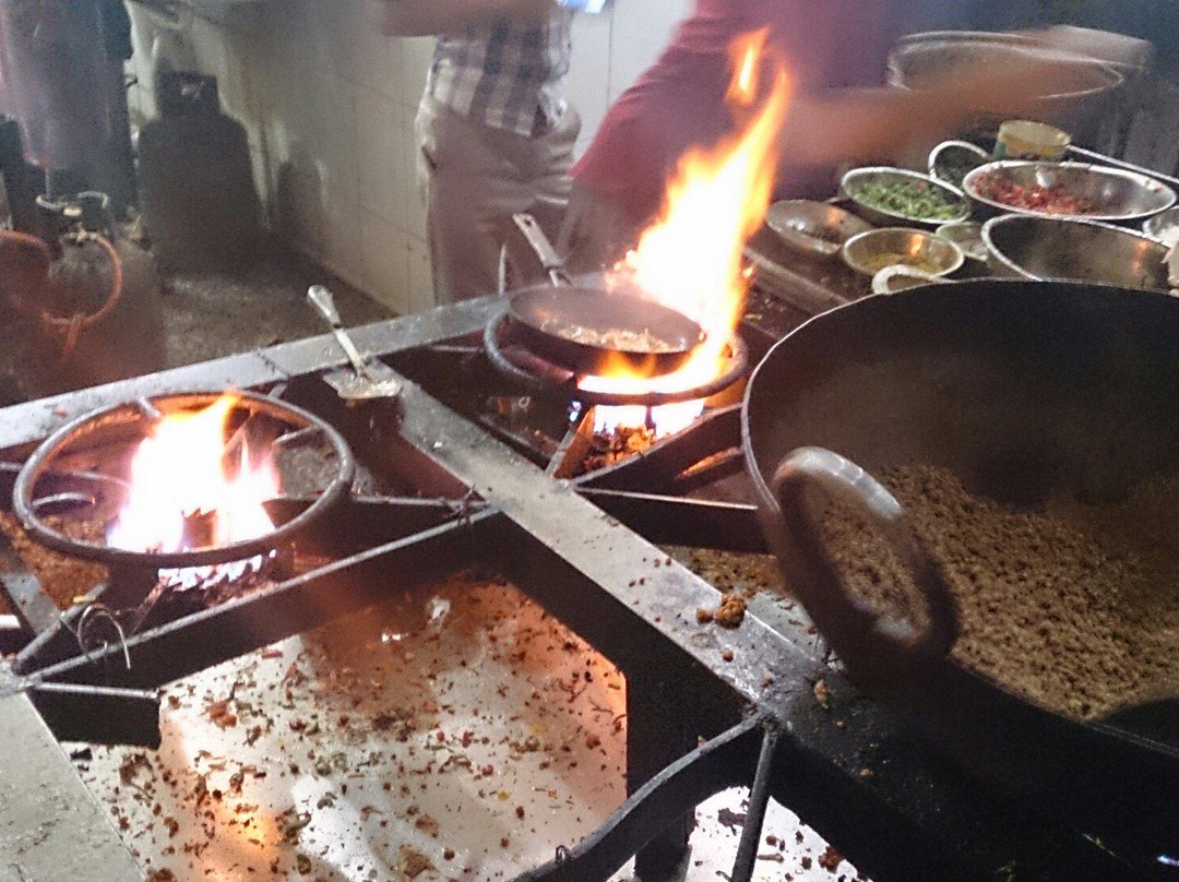 Kaukaban餐馆和美食-Al-Shaibani