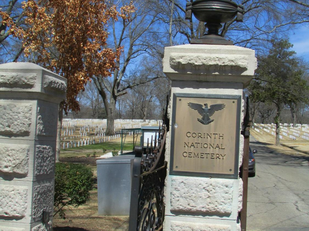 Corinth National Cemetery景点图片