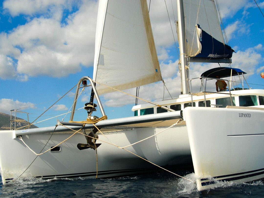 Brama Catamarans Sailing Cruises景点图片
