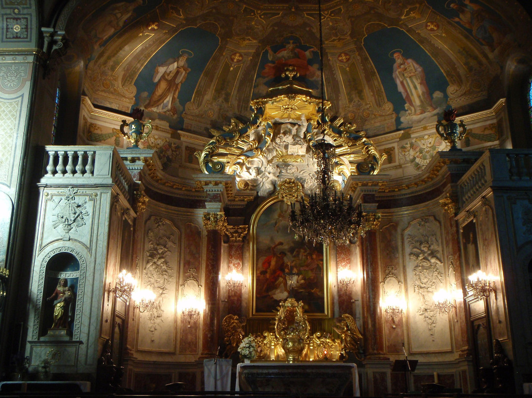 Saint-Étienne Church景点图片