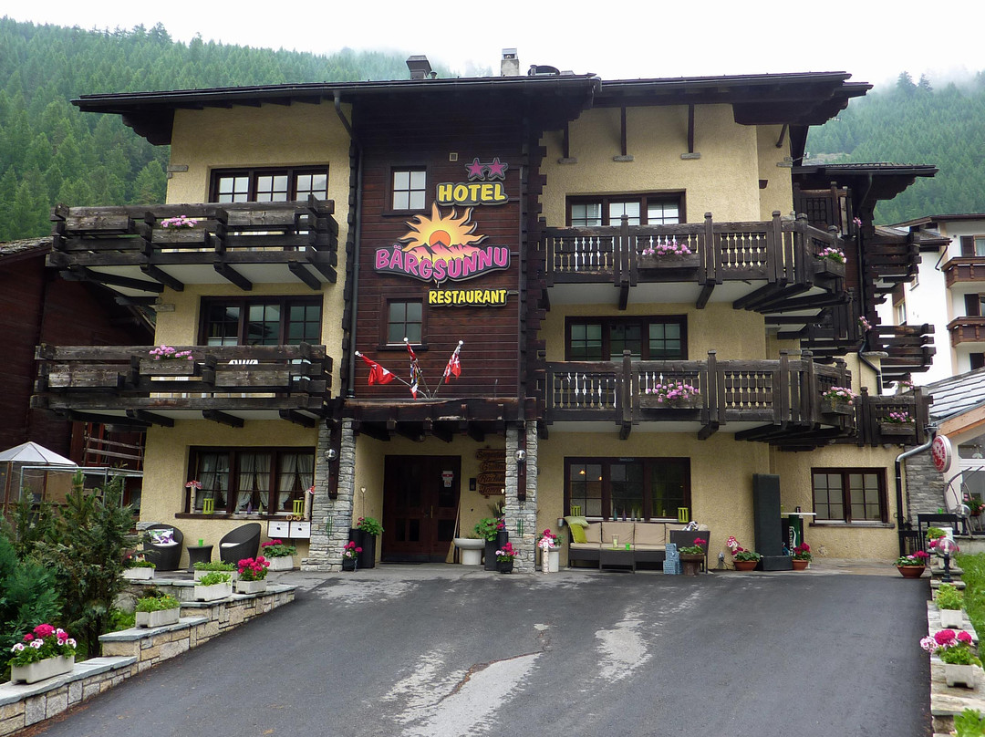Saas-Grund酒店住宿-Hotel Bärgsunnu