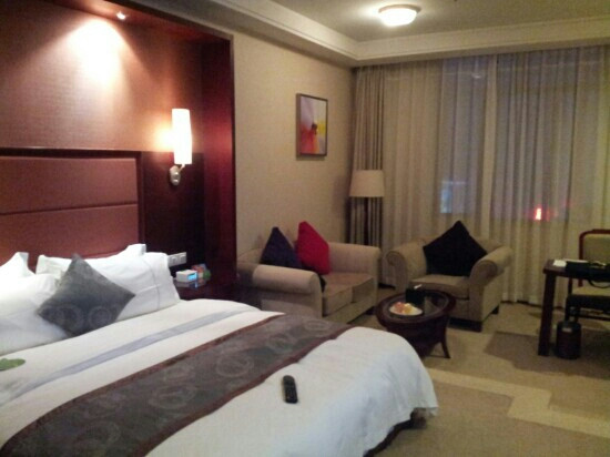 东华嘉悦酒店主图