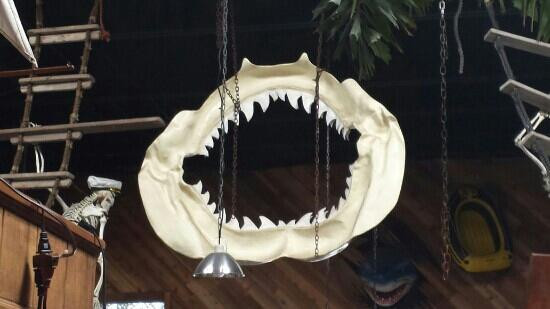 Moby Dick's Souvenir Shop-阿兰瑟斯港必去景点