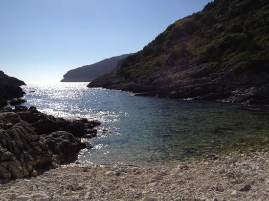 Olympia Paxos Apartment主图