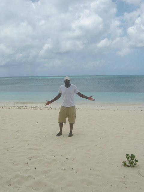 Low Bay-巴布达必去景点